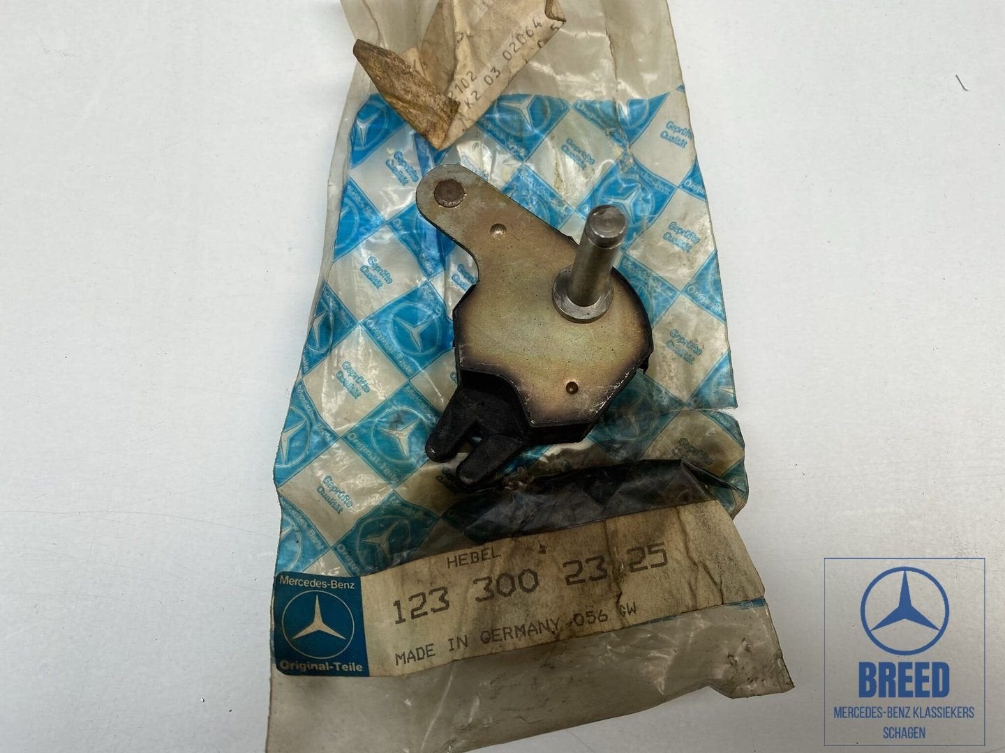 NOS hevel/demper gasmechaniek voor Mercedes-Benz W123 Diesel, Neuf, -, -, Enlèvement ou Envoi