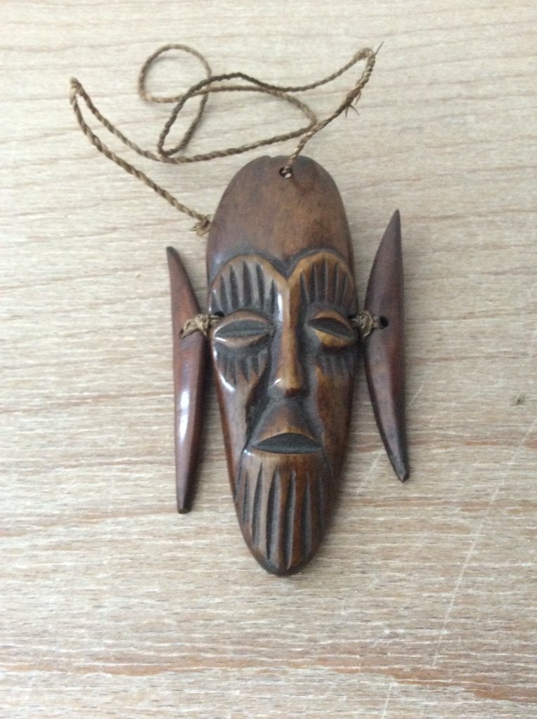Afrikaans masker - hanger, Ophalen