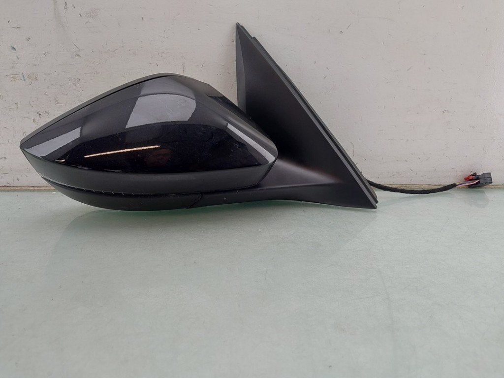 RETROVISEUR EXTERIEUR DROIT Skoda Scala (|657857508J|), Utilisé, Info@skoda-auto.de, Skoda, Max-Planck-Straße  3-5
64331  Weiterstadt, DE