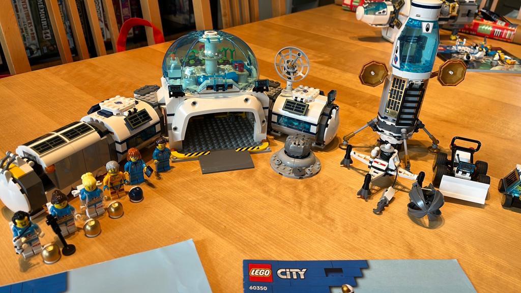 LEGO City 60350 De onderzoeksbasis voor de maan, Kinderen en Baby's, Speelgoed | Duplo en Lego, Ophalen, Lego, Inclusief instructies