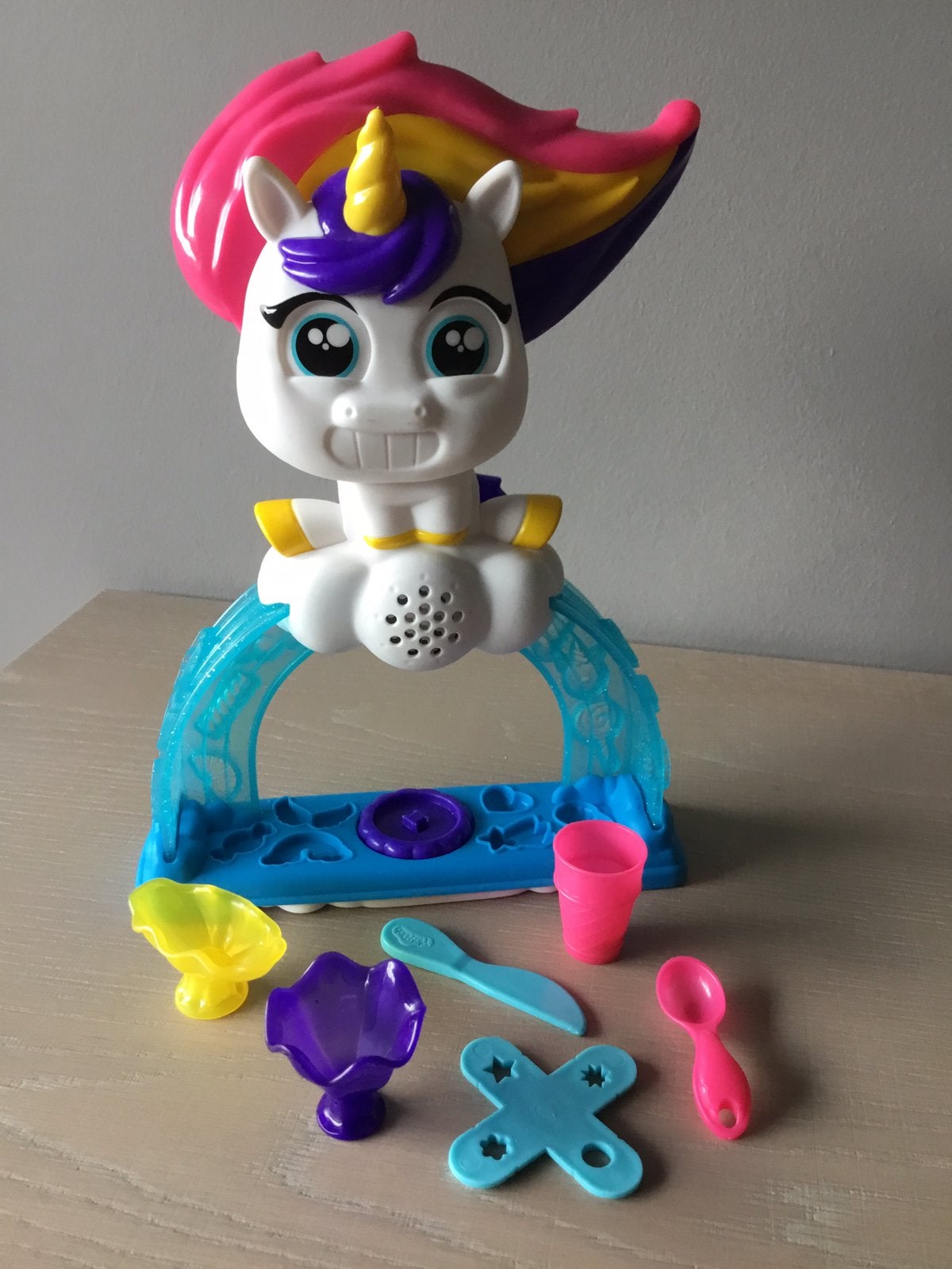 Play Doh ijsjesmachine met geluid, Enlèvement, Comme neuf, Sonore
