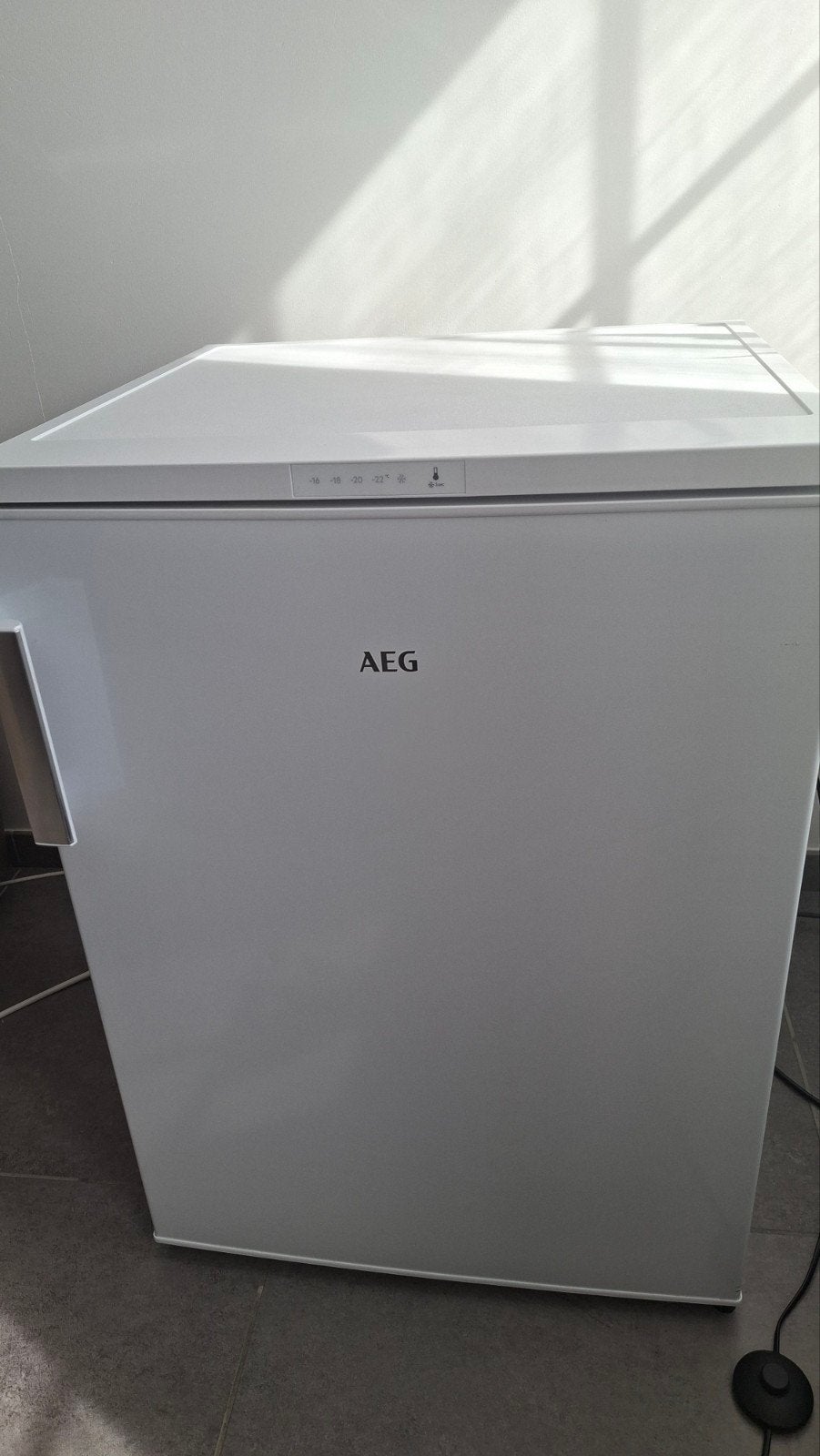 AEG diepvriezer No Frost, Elektronische apparatuur, Vriezers en Diepvrieskisten, Zo goed als nieuw, Ophalen, Vrieskast, 85 tot 120 cm