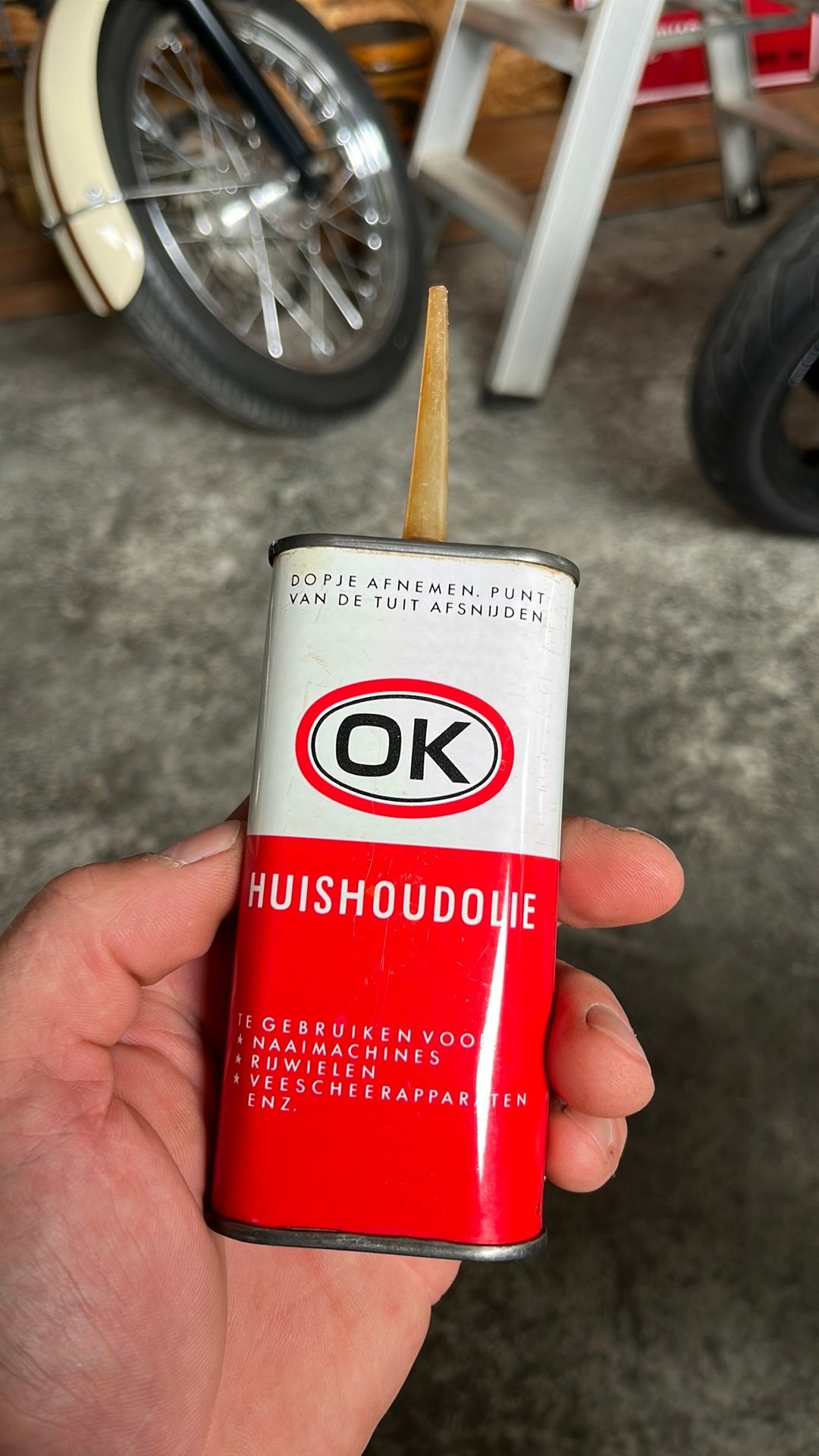 Bidon d'huile OK/Burette, Enlèvement ou Envoi, Comme neuf, Autre, Autres marques
