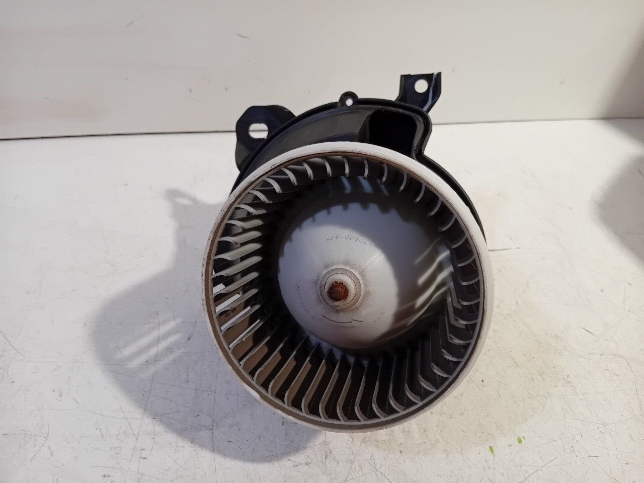 Kachel ventilator motor Opel Corsa, Auto-onderdelen, Onderdelen@venauto.nl, Van der Ven Autorecycling B.V., Gebruikt, Ettenseweg 76, 4706 PB Roosendaal, The Netherlands
