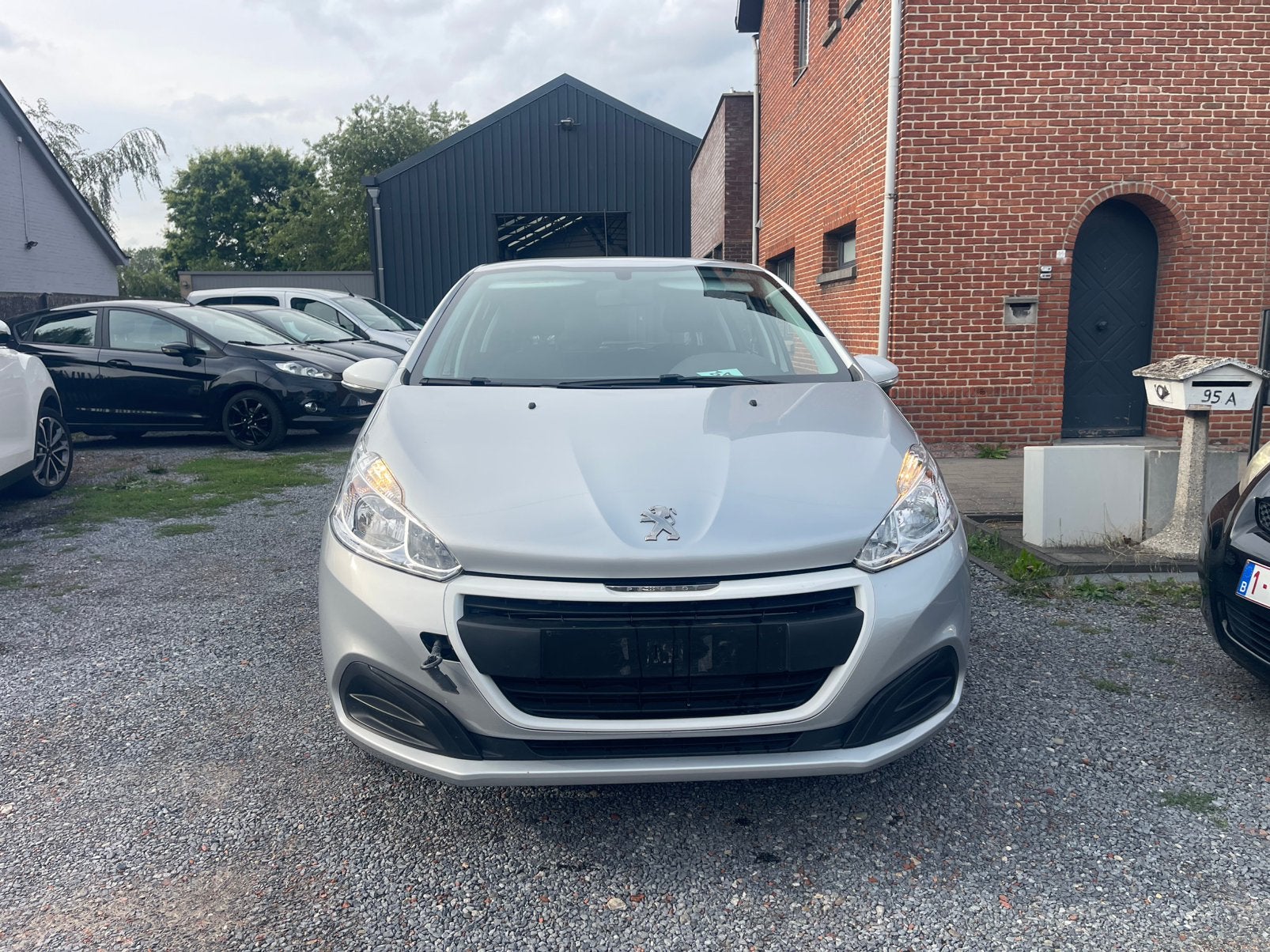 Peugeot 1.2i Benzine,Airco,Cruise control,Boite defect!..., Euro 6, 5 deurs, Particulier, 3 cilinders