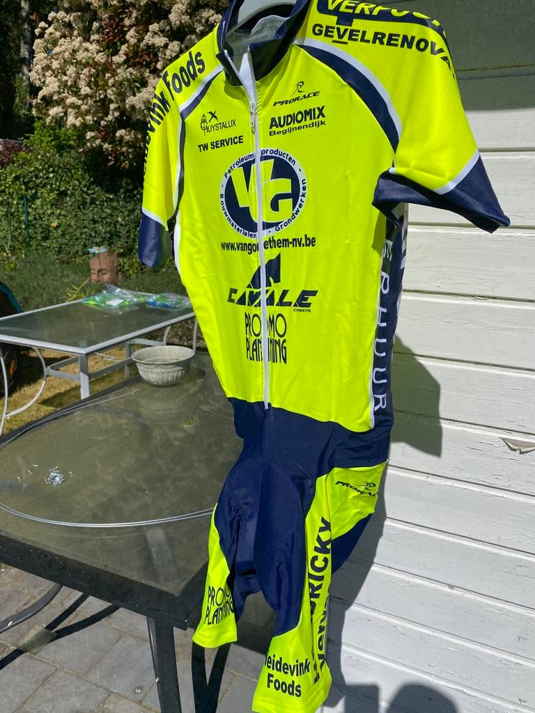 Nieuw Aerosuit maat L, Fietsen en Brommers, Fietsaccessoires | Fietskleding, Ophalen, Nieuw, L