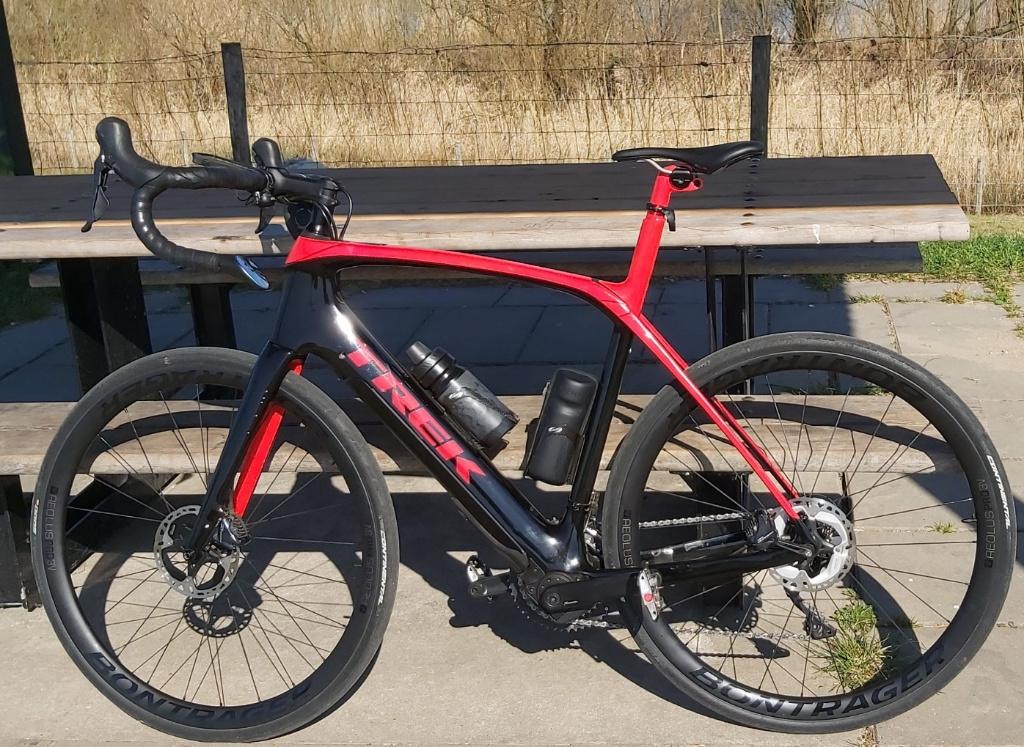 TREK Domane Elektrische racefiets 45km/u , 58 cm, Fietsen en Brommers, 28 inch, Gebruikt, Carbon, 57 tot 61 cm