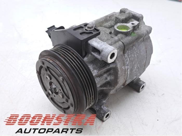 Pompe clim d'un Fiat Panda, -, 3 mois de garantie, Utilisé, Fiat