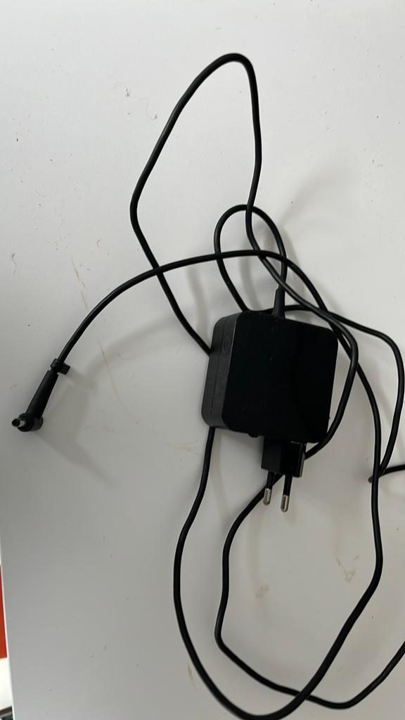 Oplader Asus laptop, Ophalen of Verzenden, Gebruikt