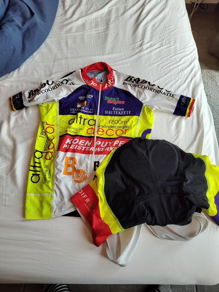 Fietskleding maat M Shirt en broek doltcini, Fietsen en Brommers, Ophalen of Verzenden, Zo goed als nieuw, Doltcini, Bovenkleding
