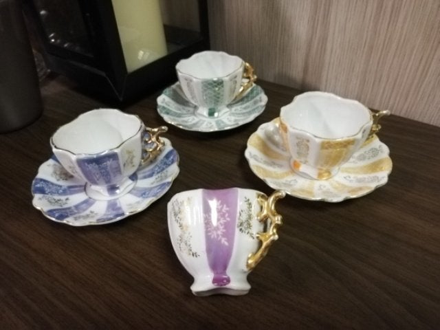 Set van 3 antieken kopjes met schotel + 1 kopje Novex., Antiek en Kunst, Ophalen of Verzenden