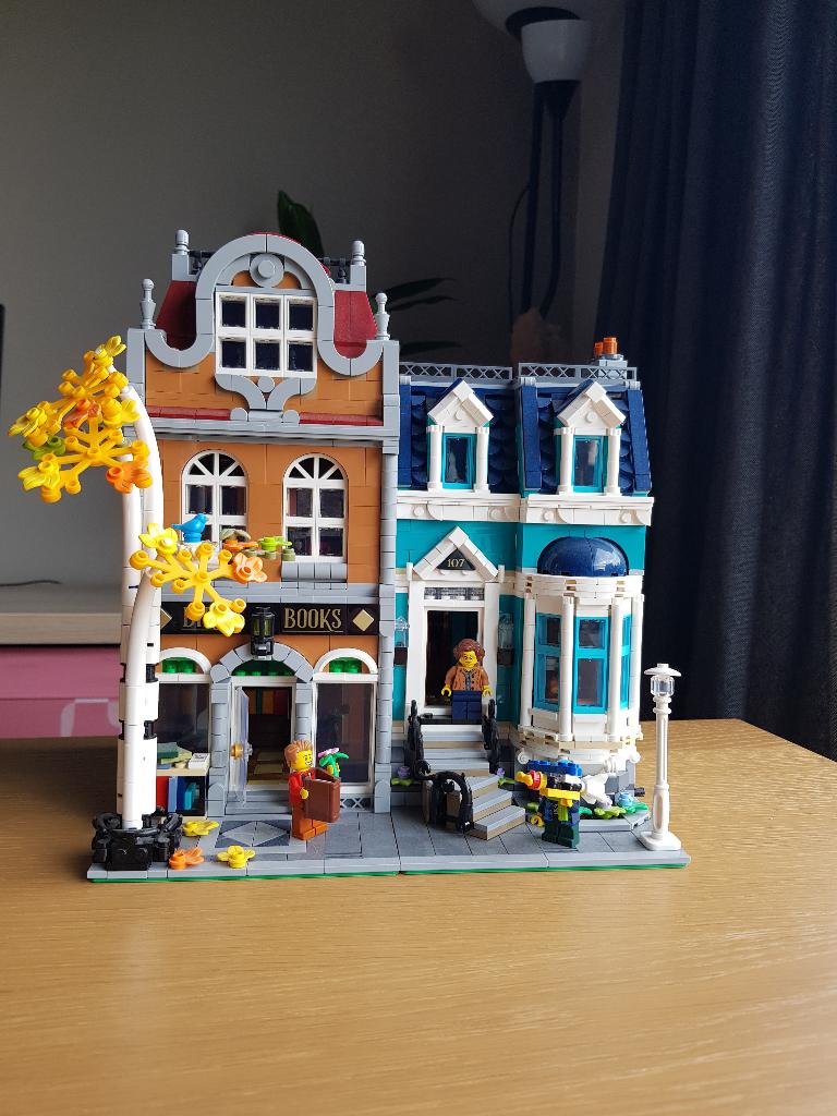 Lego Bookshop 10270, Enfants & Bébés, Jouets | Duplo & Lego, Lego, Ensemble complet, Comme neuf, Enlèvement