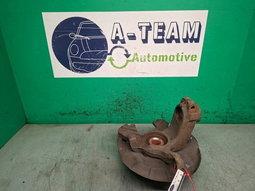 FUSEE AVANT DROITE Seat Ibiza IV (6J5) (01-2008/06-2017), Utilisé, Seat