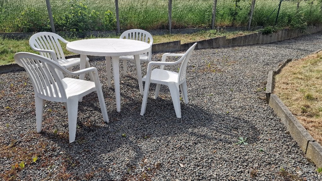 Tuinset (tafel + 4 stoelen), Tuin en Terras, Tuinsets en Loungesets, Ophalen, Eettafel, Tuinset