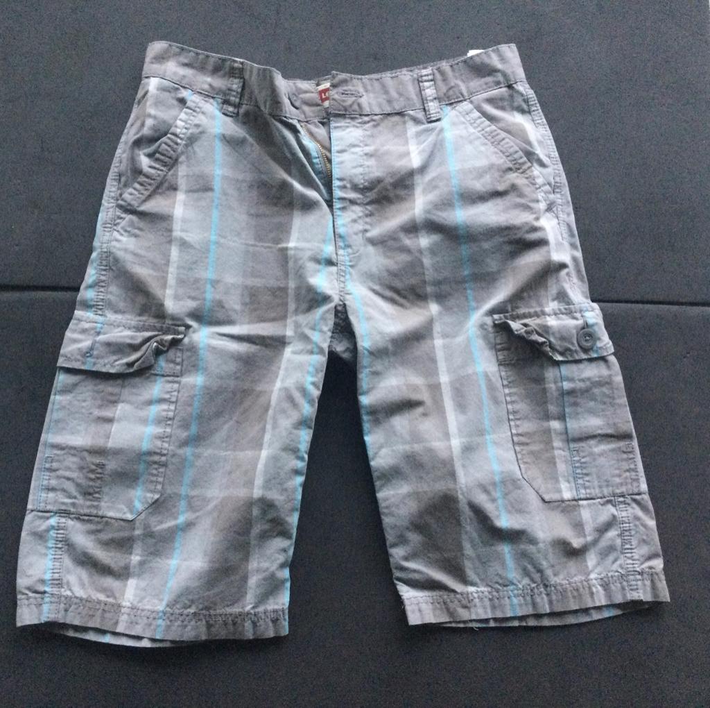 Short Levi’s, Ophalen of Verzenden, Zo goed als nieuw, Overige maten, Levi's