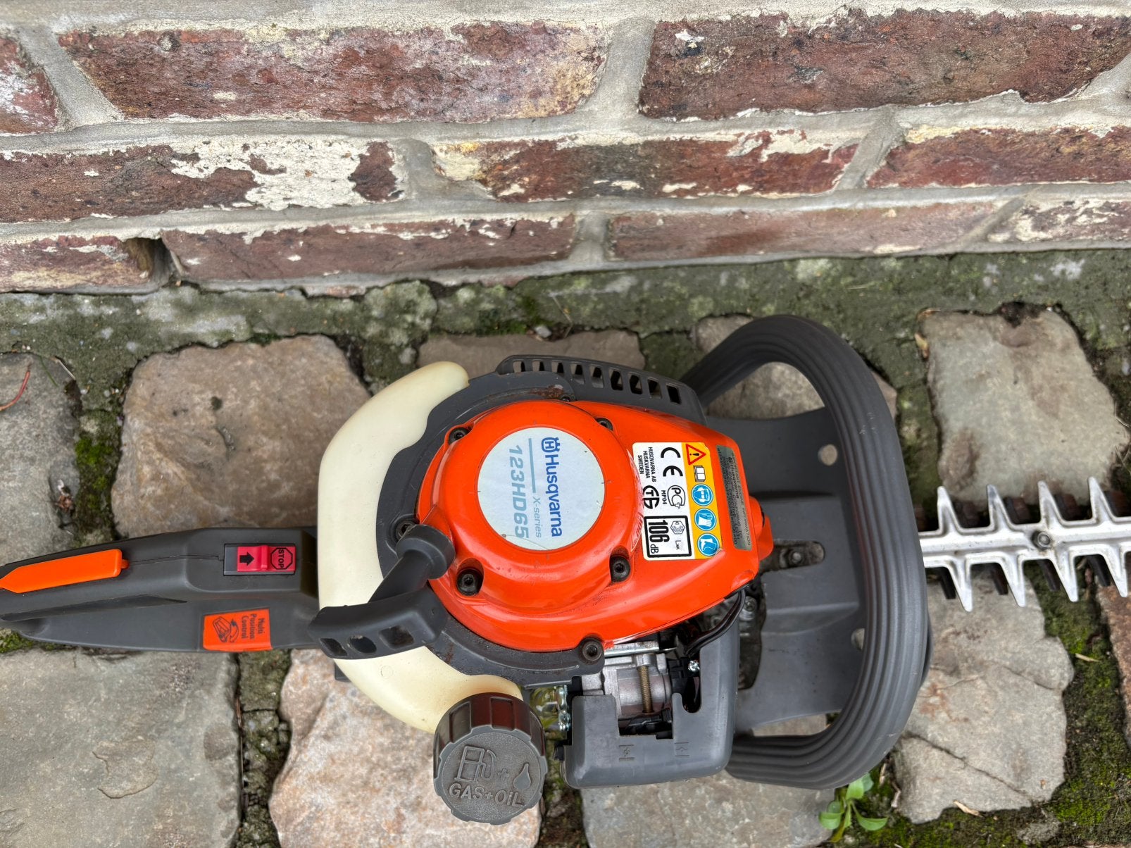 Taille-haie thermique Husqvarna 123HD65 X-Series -, Jardin & Terrasse, Enlèvement, Utilisé, Essence