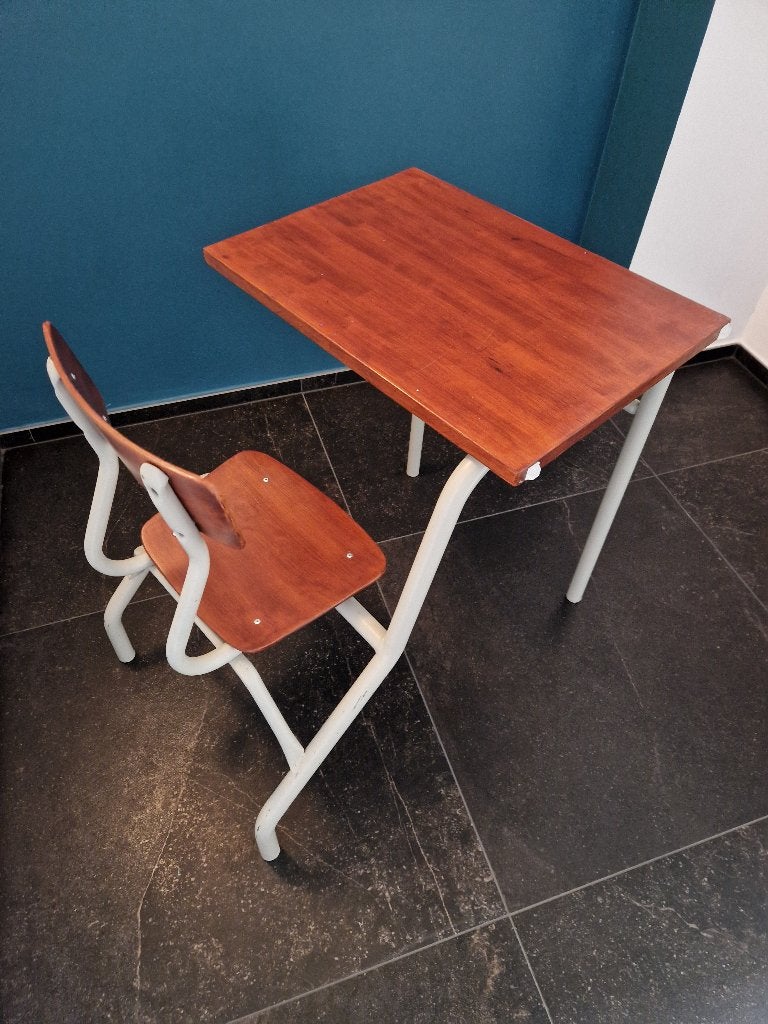 bureau d'école totalement remis à neuf, Bureau d'écolier, Métal, Comme neuf, Enlèvement