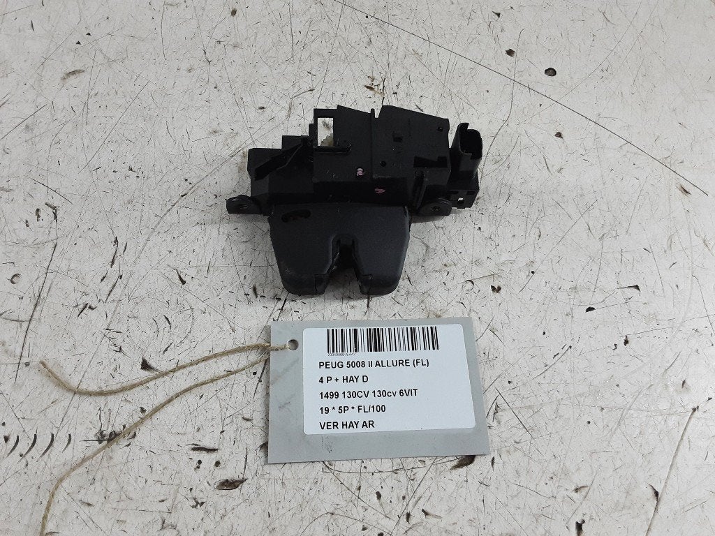 SERRURE COFFRE Peugeot 5008 II (M4 / MC / MJ / MR), Mevr. I. Hauben, Haillon arrière, Utilisé, Rue de l'Espoir 34 34
4030  GRIVEGNÉE, BE