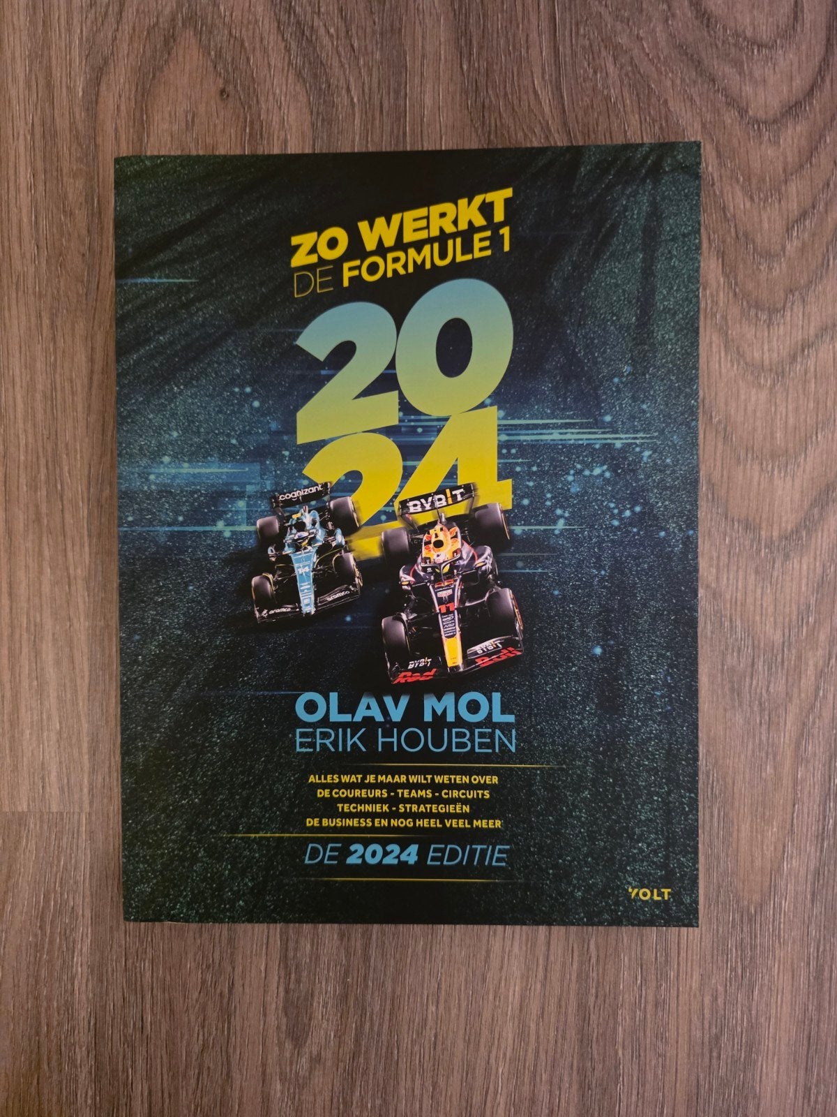Boek zo werkt de F1 2024 Olav Mol, Boeken, Ophalen of Verzenden, Nieuw, Overige sporten