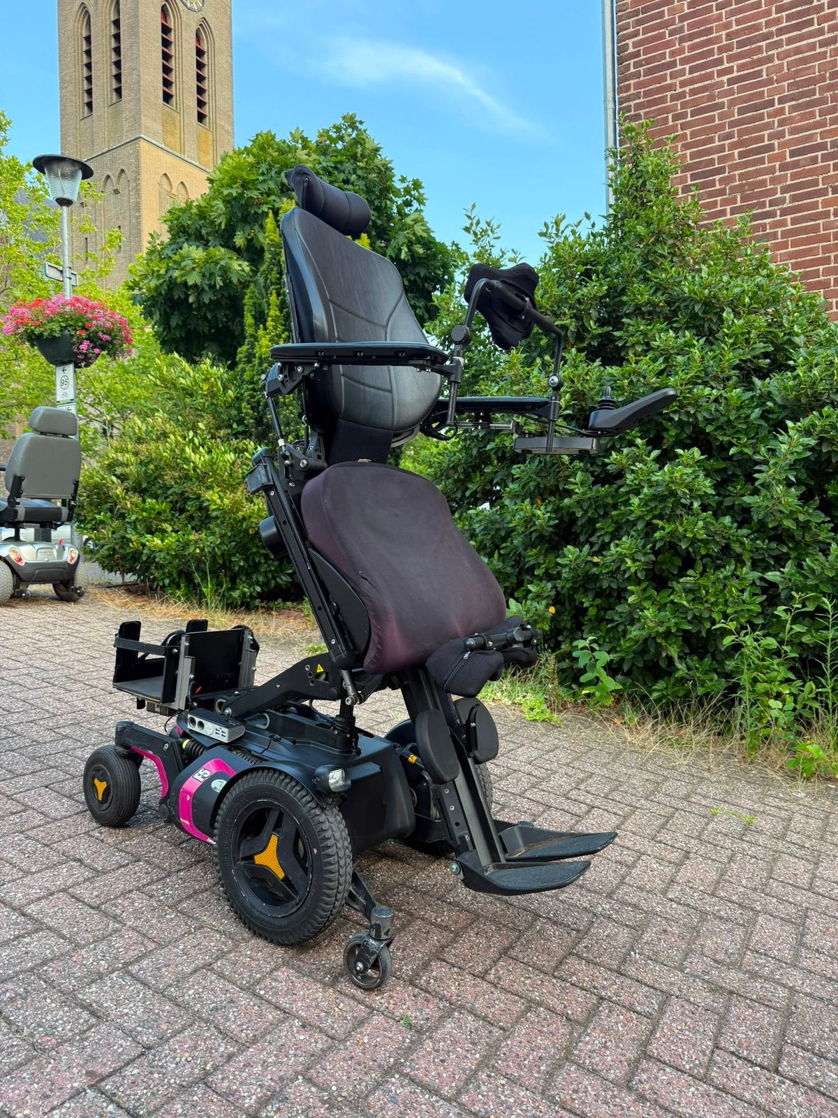 Fauteuil roulant électrique Permobil F5 Corpus 12/h Get up.., Divers, Enlèvement ou Envoi, Comme neuf, Fauteuil roulant électrique