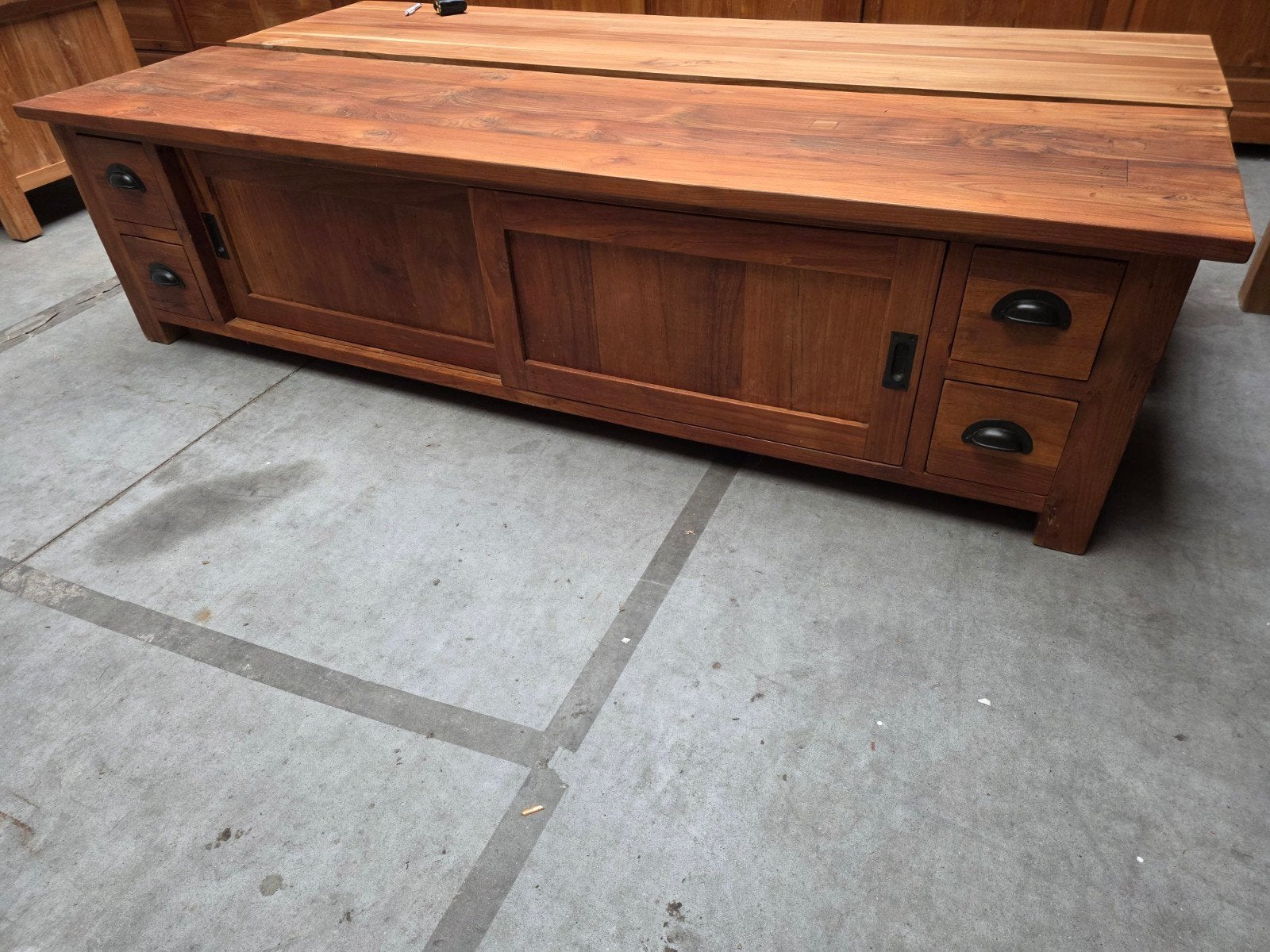 Mooi kwalitatief massief teakhouten tv meubel 200cm ., Ophalen