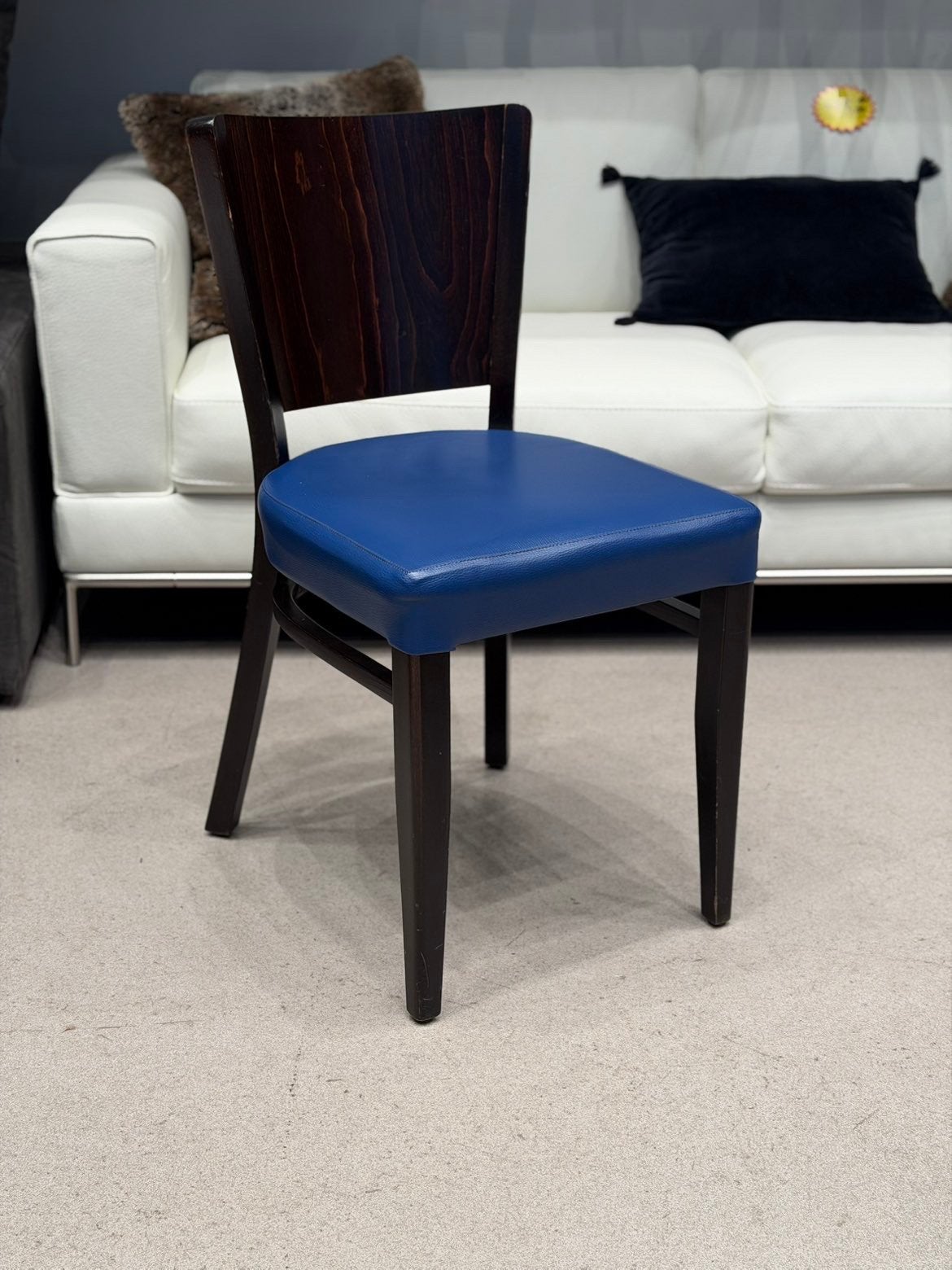 Chaise horeca bleu ( 28 disponibles), Enlèvement ou Envoi, Comme neuf, Bleu
