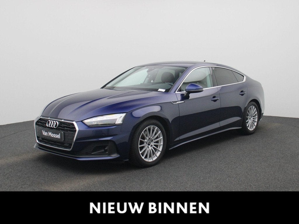 Audi A5 Sportback 30 TDI S tronic Bus. Ed. Attraction, Auto's, 4 zetels, Stof, Gebruikt, Zwart