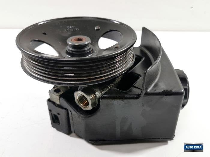 Stuurbekrachtiging Pomp van een Volvo V70, Gebruikt, -, -, Ophalen of Verzenden