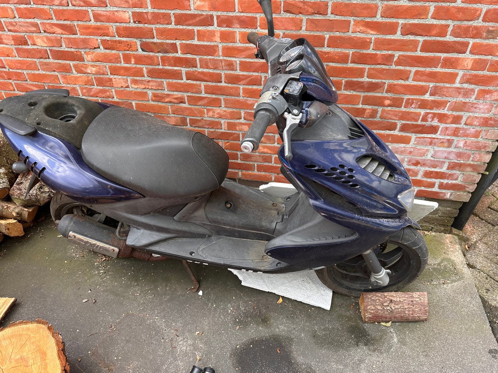 Aerox te koop, Classe B (45 km/h), Enlèvement, Utilisé, Essence