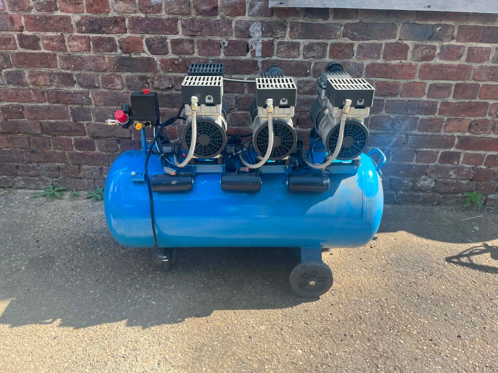verschillende compressoren van 50 tot 500 liter tank, Ophalen