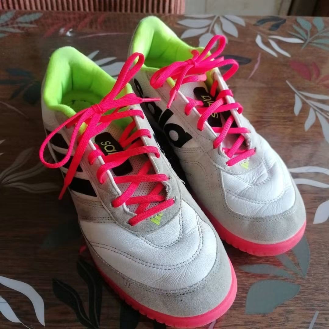 Chaussures de Mini-Foot Adidas, Enlèvement, Comme neuf, Chaussures