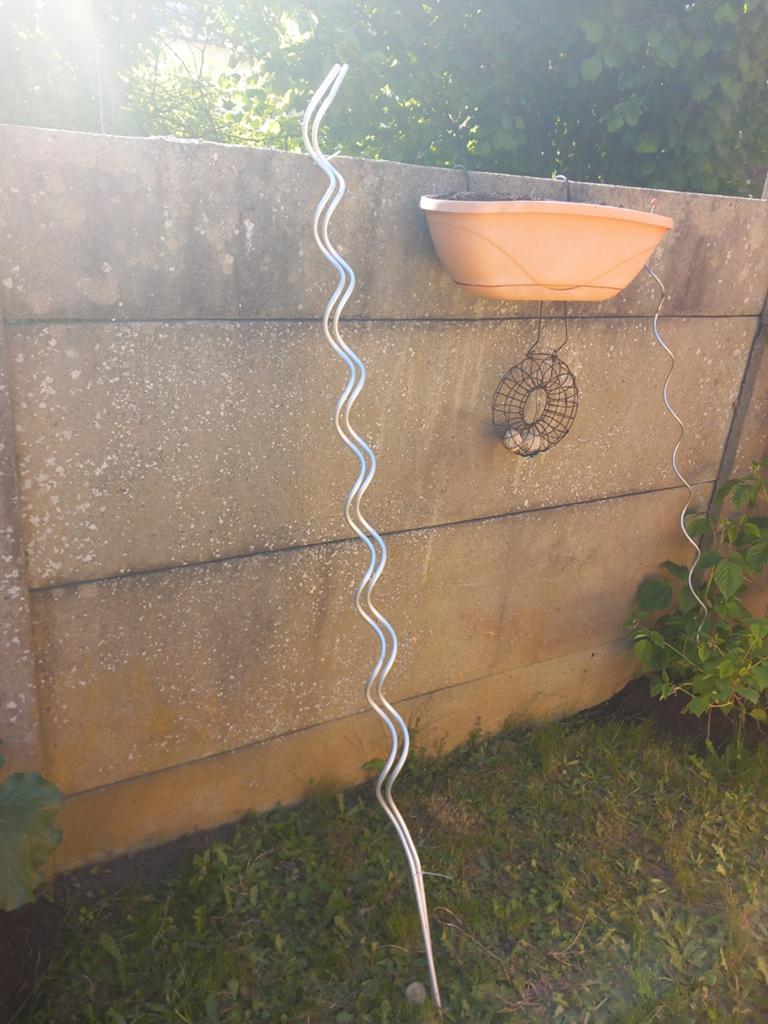 Tuteur tomate neuf en alu, Neuf, Enlèvement, 100 cm ou plus, Métal
