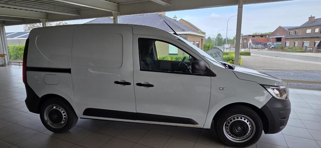 Renault Express 1.3 TCe 05/2022 75Kw 24.715km euro 6, Auto's, Voorwielaandrijving, 75 kW, 4 cilinders, Leder en Stof