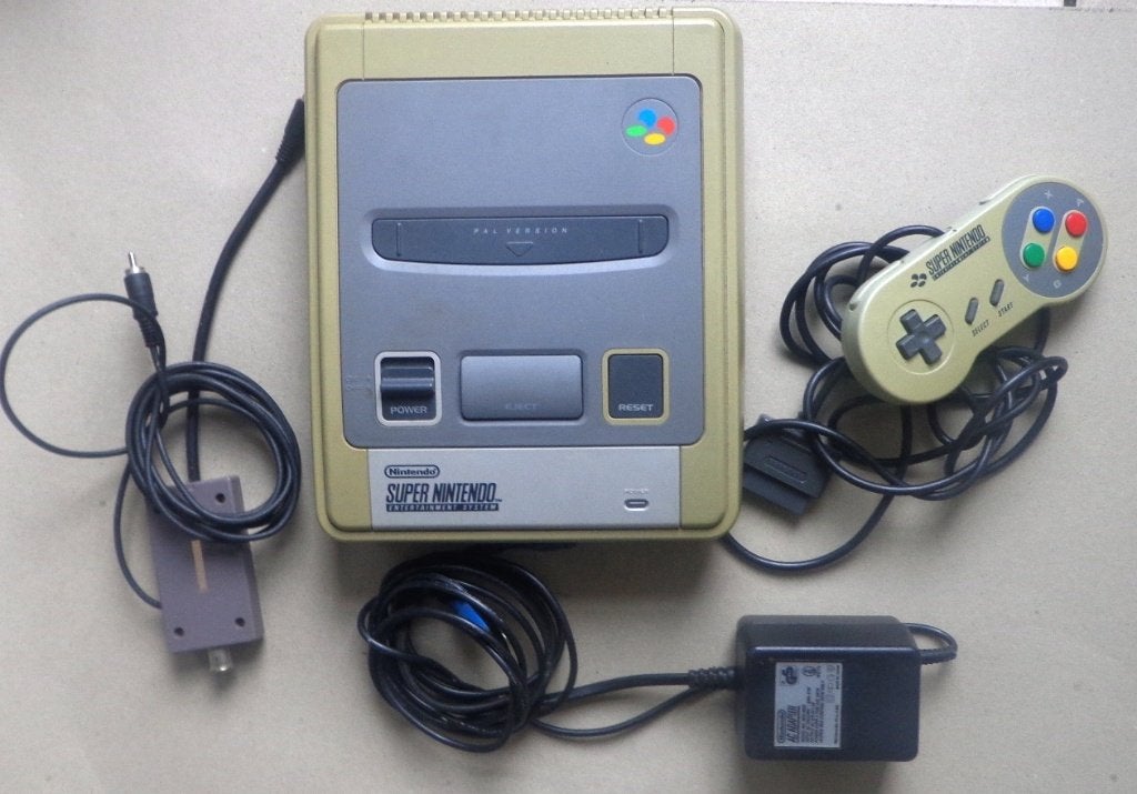 Super Nintendo + originele controller + aansluitkabels, Enlèvement ou Envoi, Utilisé, Avec 1 manette