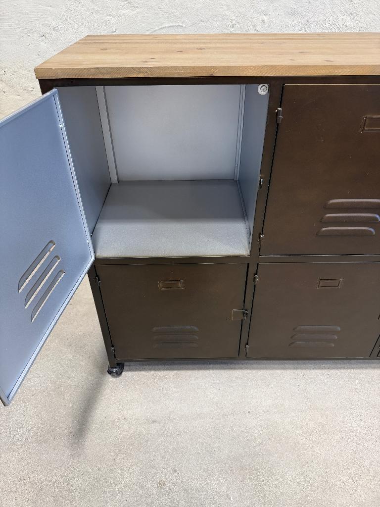 Maisons du Monde Wayne industrieel buffet 6-deurs, Ophalen, 100 tot 150 cm, Zo goed als nieuw, Minder dan 100 cm