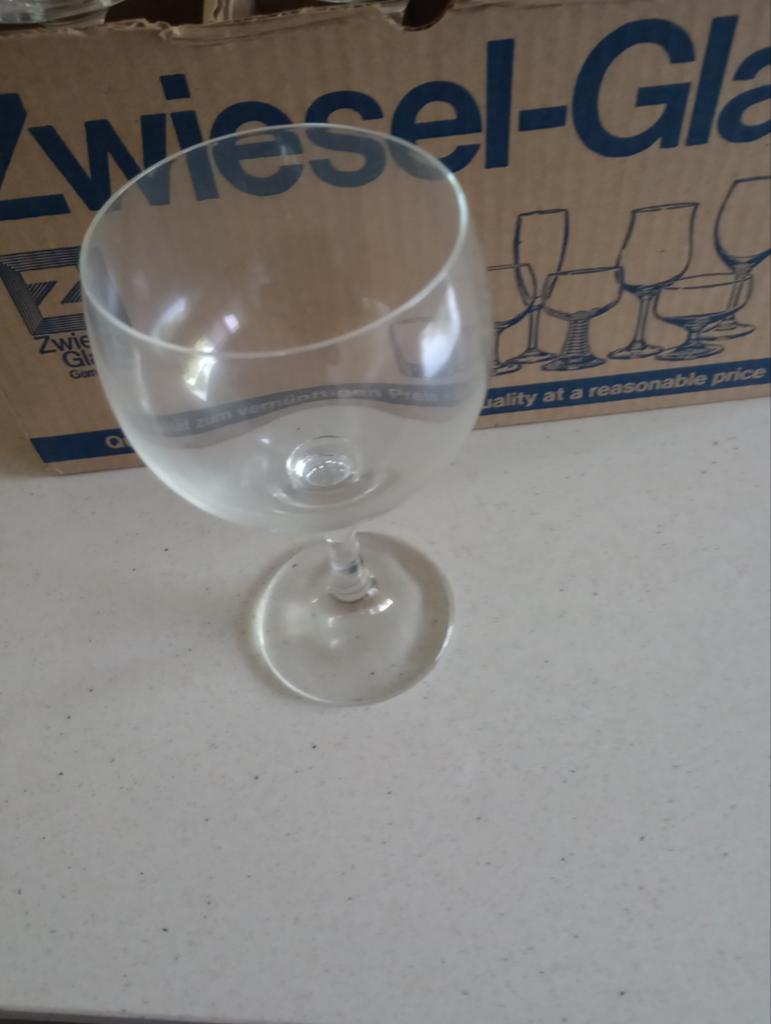 12 glazen, Ophalen