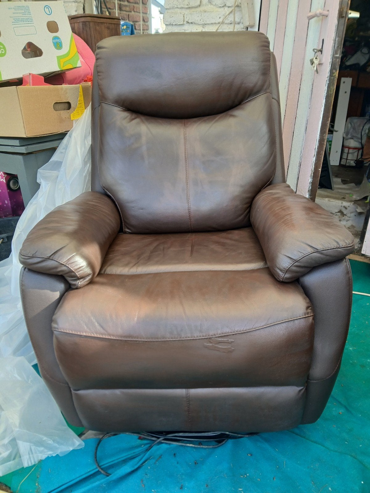relaxe electrique  en cuir, 75 à 100 cm, Enlèvement ou Envoi, Cuir, Utilisé