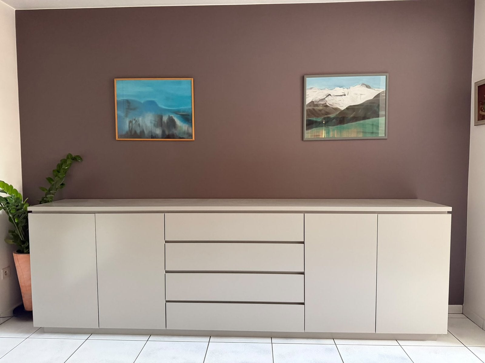 Grijze dressoirkast, Huis en Inrichting, Ophalen, Zo goed als nieuw