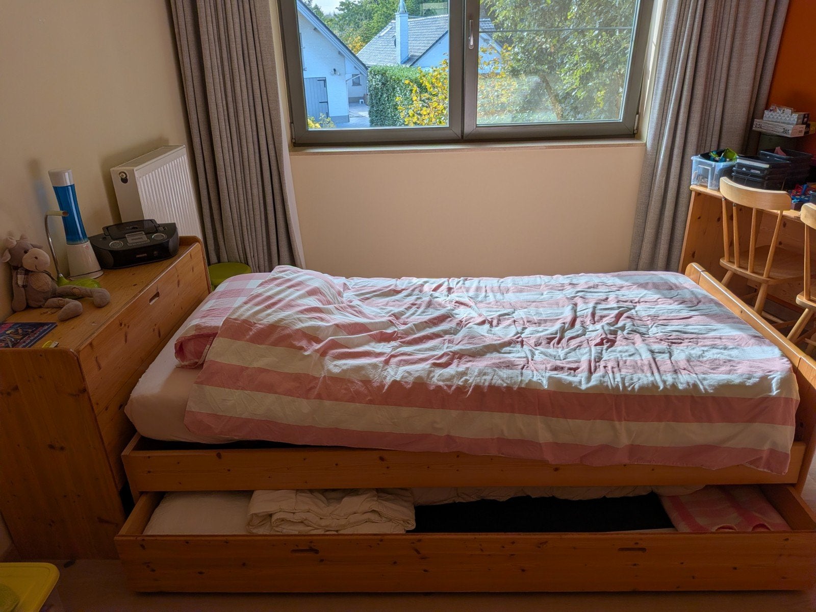 1 persoonsslaapkamer + 2 kasten + bureau zonder stoelen, Ophalen, Gebruikt, Eenpersoons, Beuk