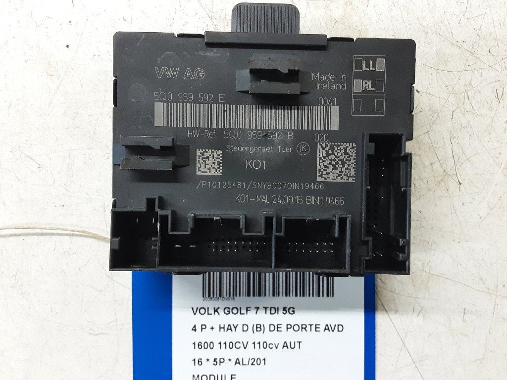 UNITE ELECTRONIQUE Volkswagen Golf VII (AUA) (5Q0959592B), Volkswagen, Mevr. I. Hauben, Utilisé, Rue de l'Espoir 34 34
4030  GRIVEGNÉE, BE