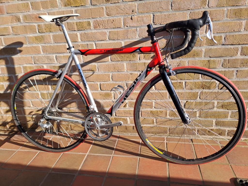 Chesini toffe Italiaanse racefiets - ideaal instapmodel, Ophalen, Velgrem, 28 inch