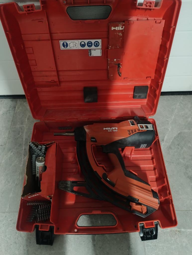Hilti gx120 met 8 dozen nagels, Doe-het-zelf en Bouw, Ophalen