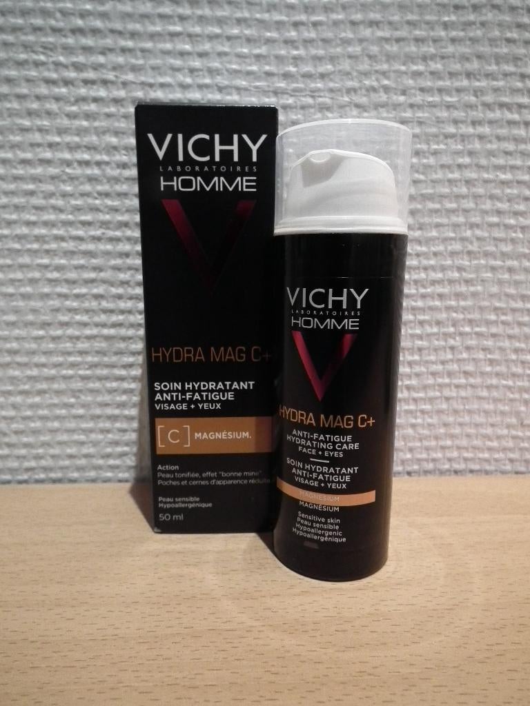 Vichy homme soin hydratant, anti-rides (visage + yeux) 50 ml, Envoi, Neuf, Tout le visage, Soins