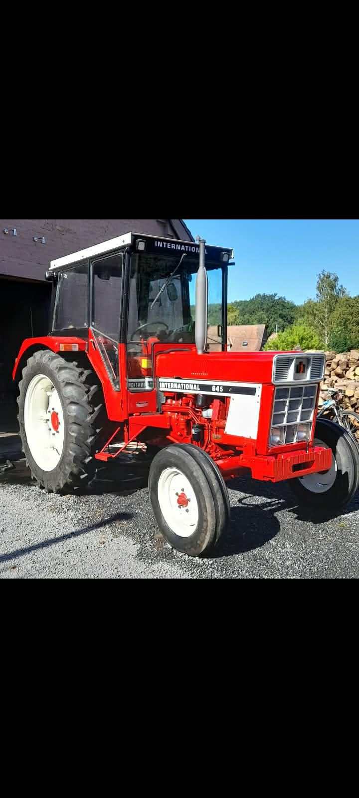 International 645, Enlèvement