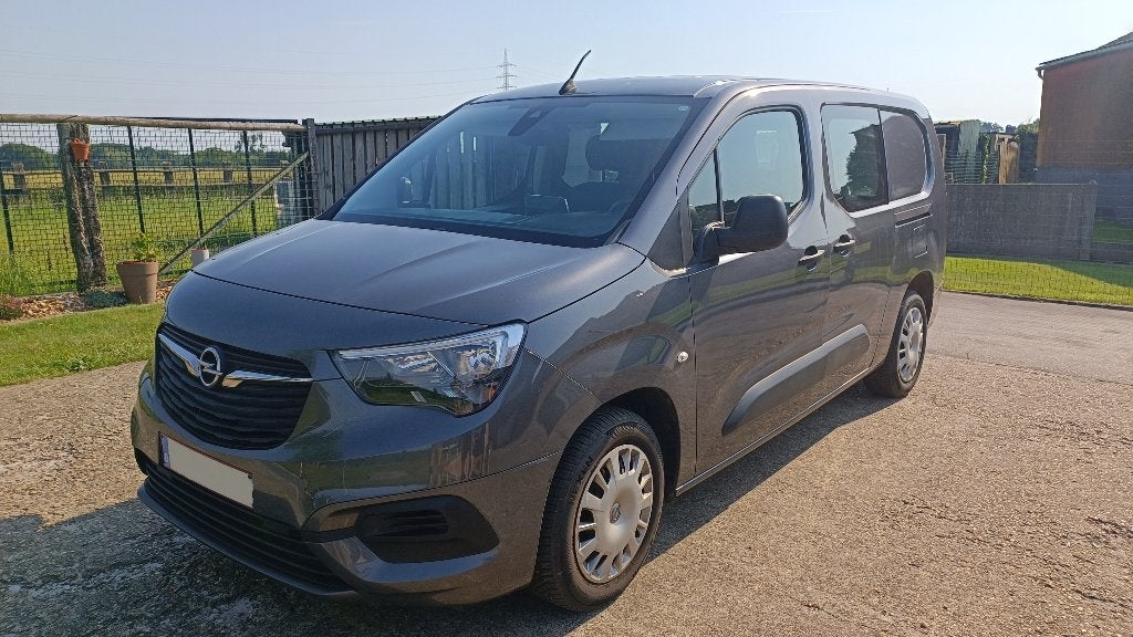 Opel Combo Dubbele cabine, Voorwielaandrijving, Parkeersensor, 96 kW, 5 deurs