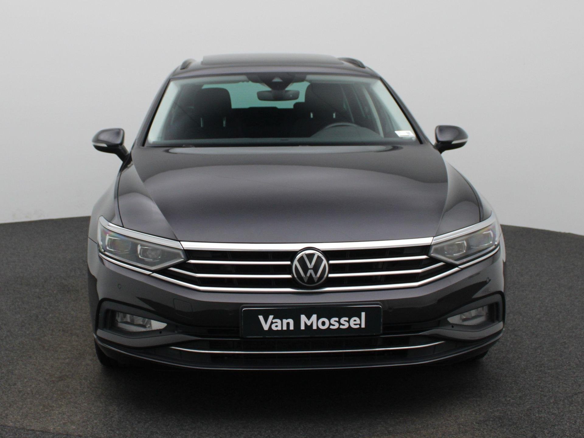 Volkswagen Passat Variant 2.0 TDI 90kW DSG Style Business, Gebruikt, Zwart, 4 cilinders, Elektrische ramen