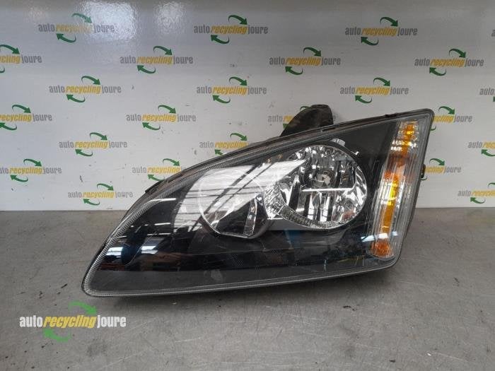 Phare gauche d'un Ford Focus, -, -, 3 mois de garantie, -