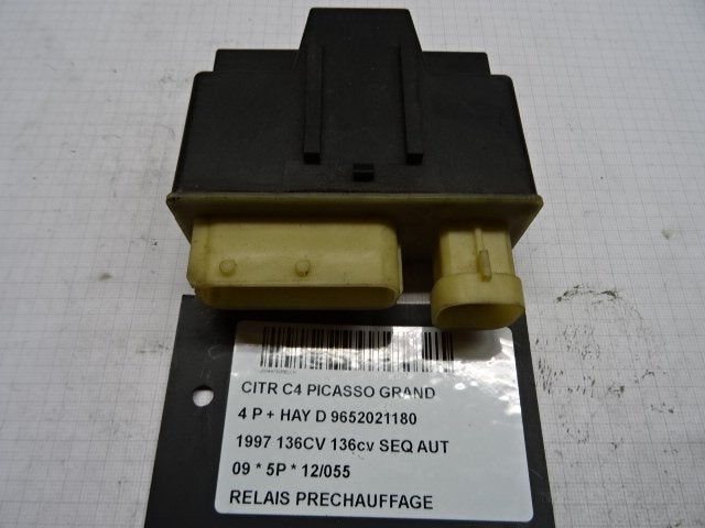 RELAIS BOUGIE PRECHAUFFAGE Citroën C4 Grand Picasso (UA), Citroën, Mevr. I. Hauben, Utilisé, Rue de l'Espoir 34 34
4030  GRIVEGNÉE, BE