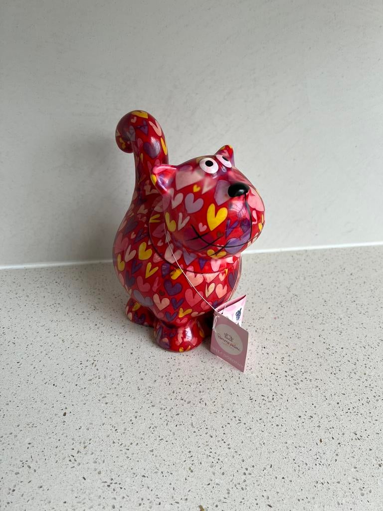 “Pomme Pidou kat Dorothy – keramiek decoratie met hartjes”, Ophalen, Zo goed als nieuw, Rood, Steen/keramiek