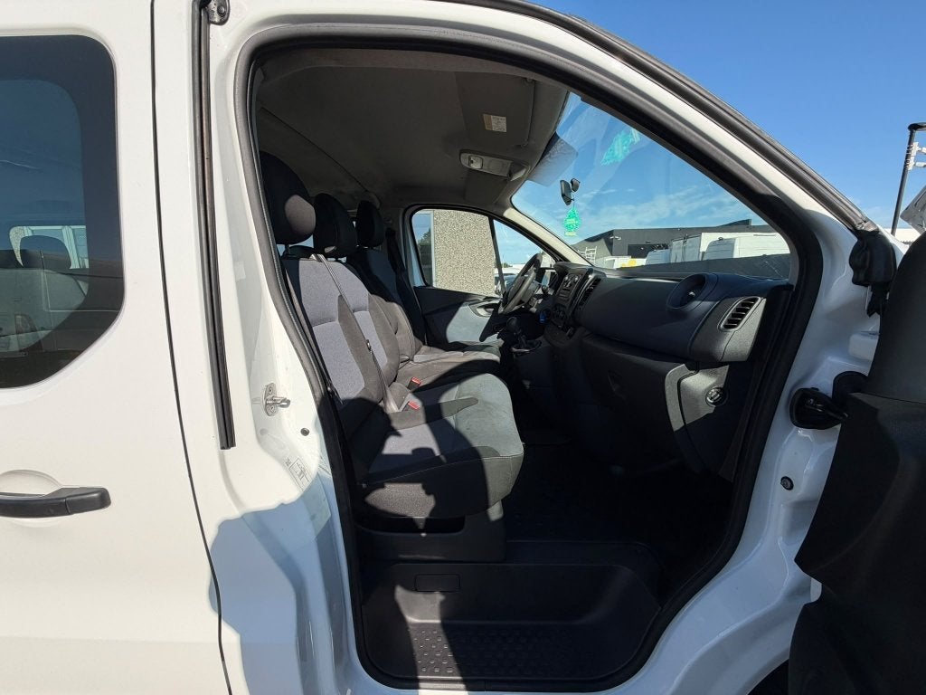 Opel Vivaro (Stock ID 22256) — 10